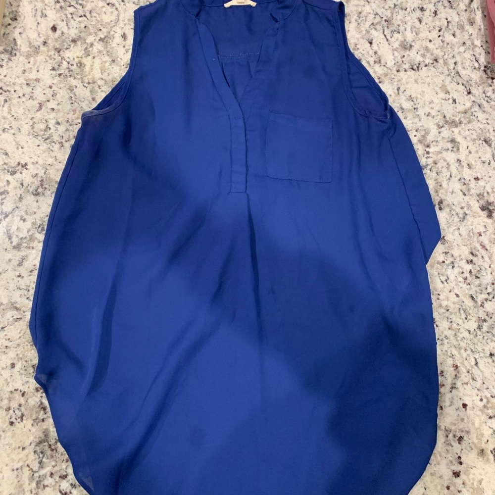 Small royal blue boutique tank with pocket